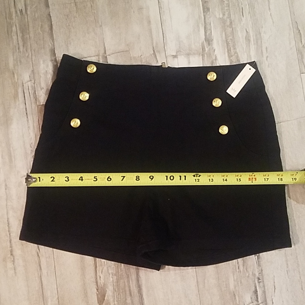 High Rise Shorts - Picture 4 of 8